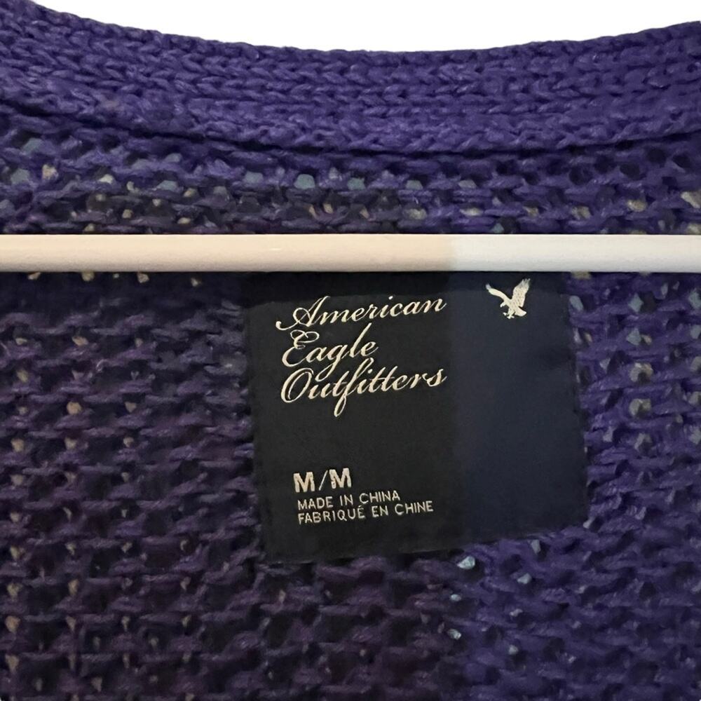 American Eagle Outfitters Cardigan Sweater Womens Medium Purple V-Neck Button - Picture 3 of 4